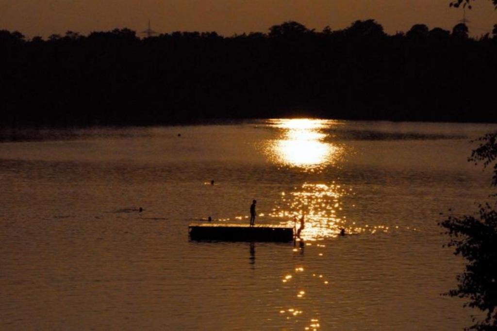 Chemnitz - Haus Am See Mit Sandstrand Nahe Rhein-Main Und Spessart Kahl am Main Exteriör bild