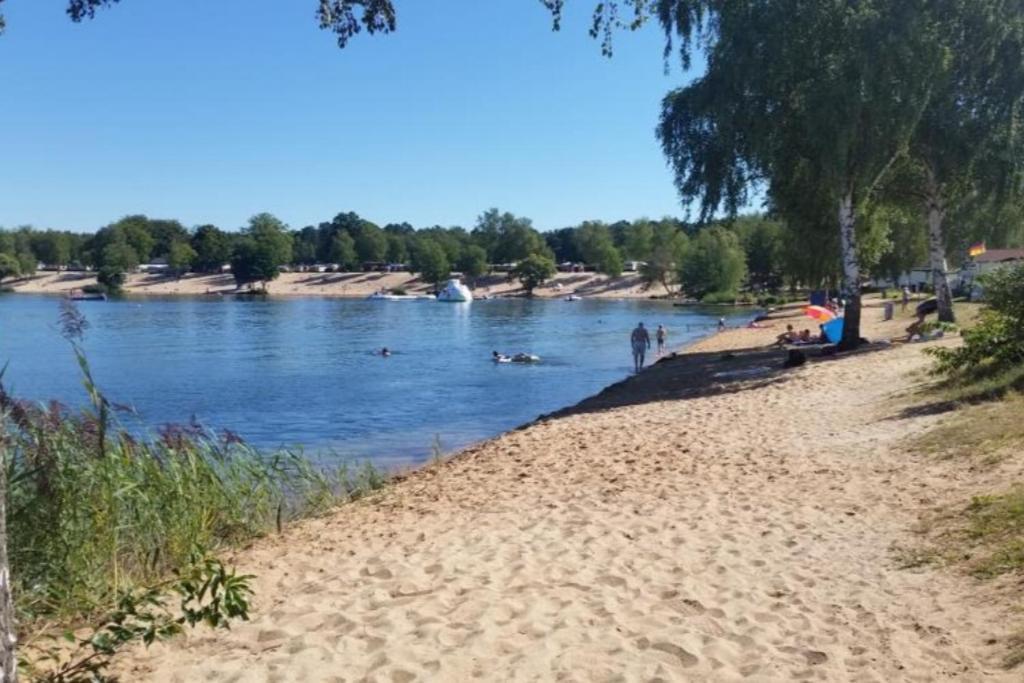 Chemnitz - Haus Am See Mit Sandstrand Nahe Rhein-Main Und Spessart Kahl am Main Exteriör bild