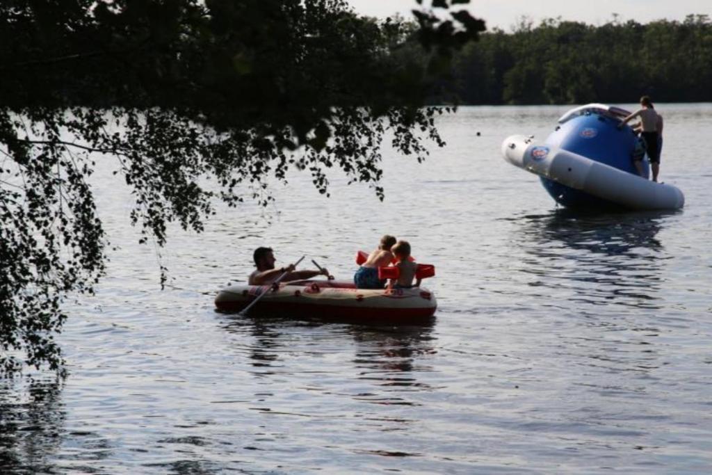 Chemnitz - Haus Am See Mit Sandstrand Nahe Rhein-Main Und Spessart Kahl am Main Exteriör bild